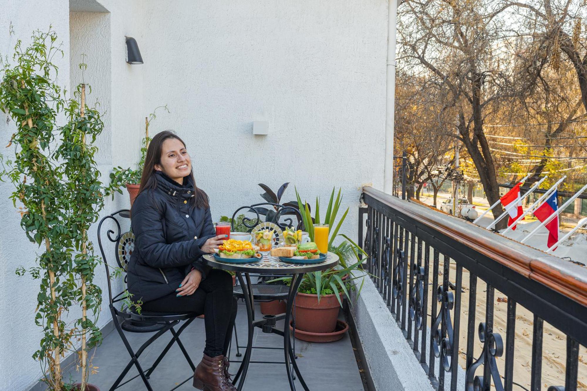 Tagle Hotel Boutique Santiago Exterior photo