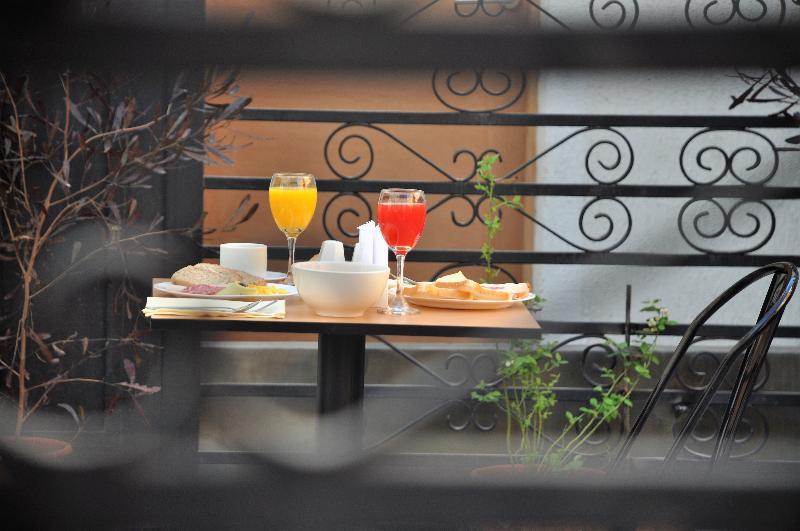 Tagle Hotel Boutique Santiago Exterior photo